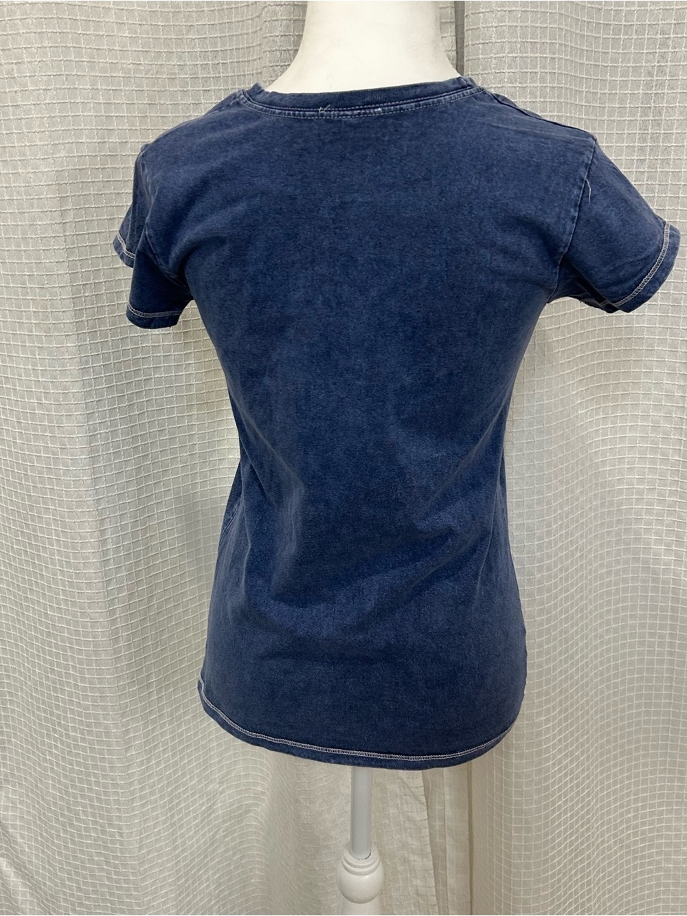 Navy Blue Sea Turtle Short Sleeve 100% Cotton Tee - Picture 2 of 6